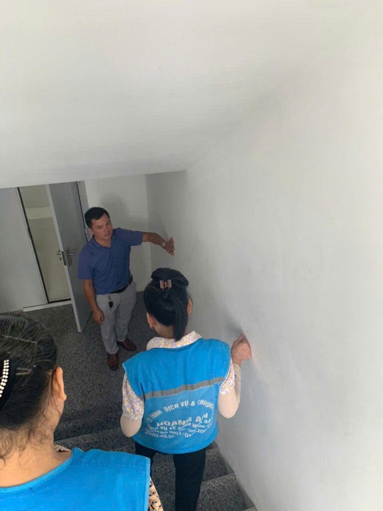 Hình ảnh này chưa có thuộc tính alt; tên tệp của nó là z6067709338723_2b98ef419e799f749552c487ff446c5f-768x1024.jpg